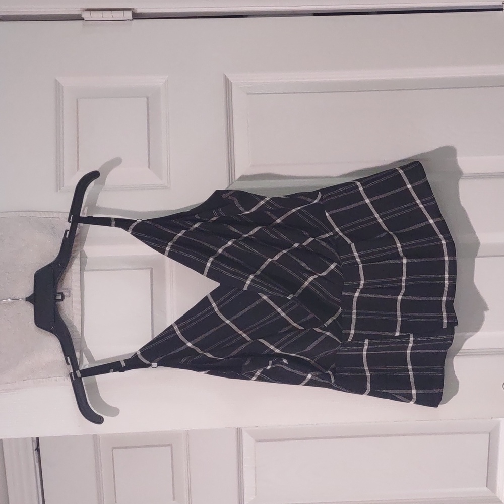 cabi 3986 Check Crossover Cami Size 12 Black/White Zipper Back Adjustable Straps